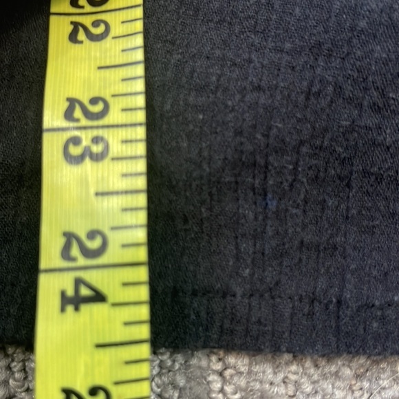 Cherry Krave on/off shoulder, 3/4 sleeve embroidered top in size 1X - Picture 4 of 8